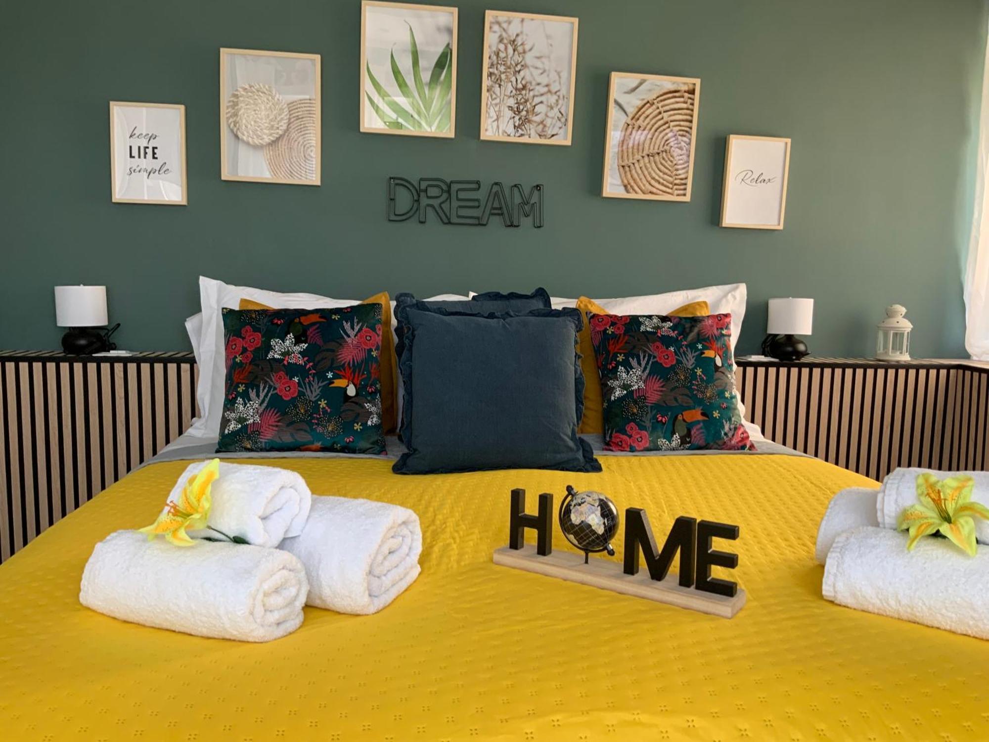 Home K&Y Elite Pineta Rome Bagian luar foto