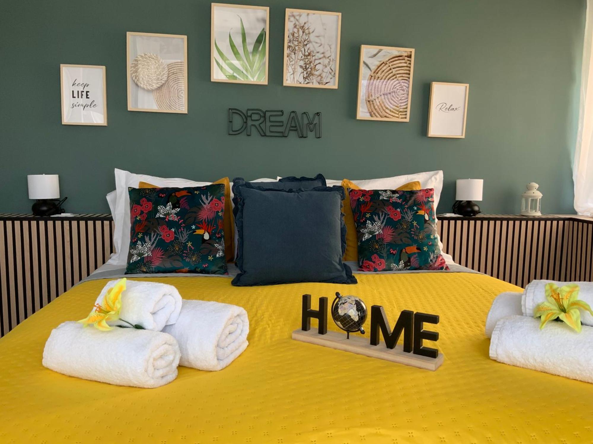 Home K&Y Elite Pineta Rome Bagian luar foto